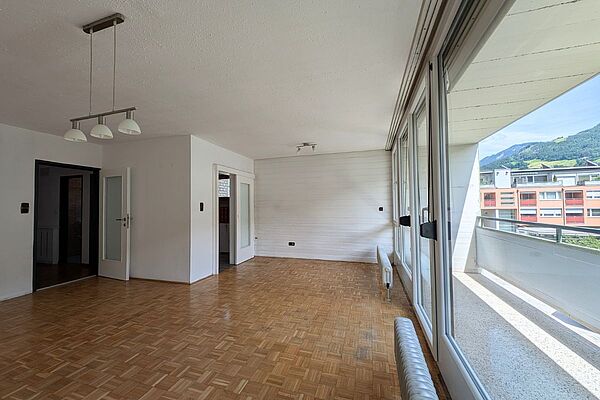 Geräumige 4-Zimmerwohnung in Schwaz mit Loggia und Garagenbox